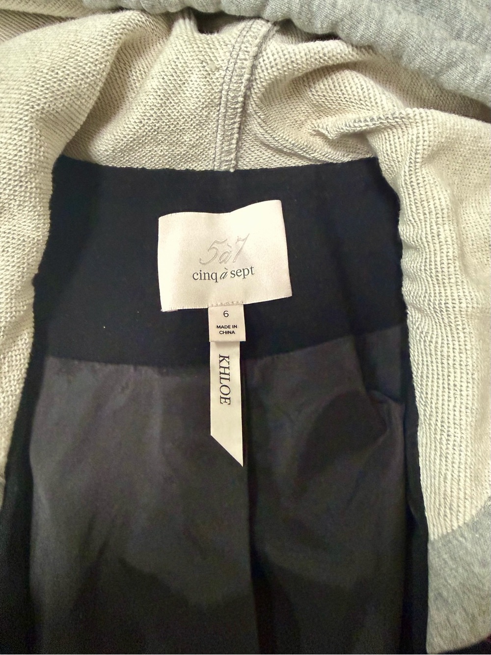 cinq a sept black hooded khloe blazer- size 6 - Picture 3 of 4